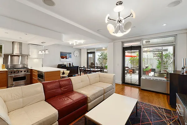 Sold by Citi Habitats | media 55