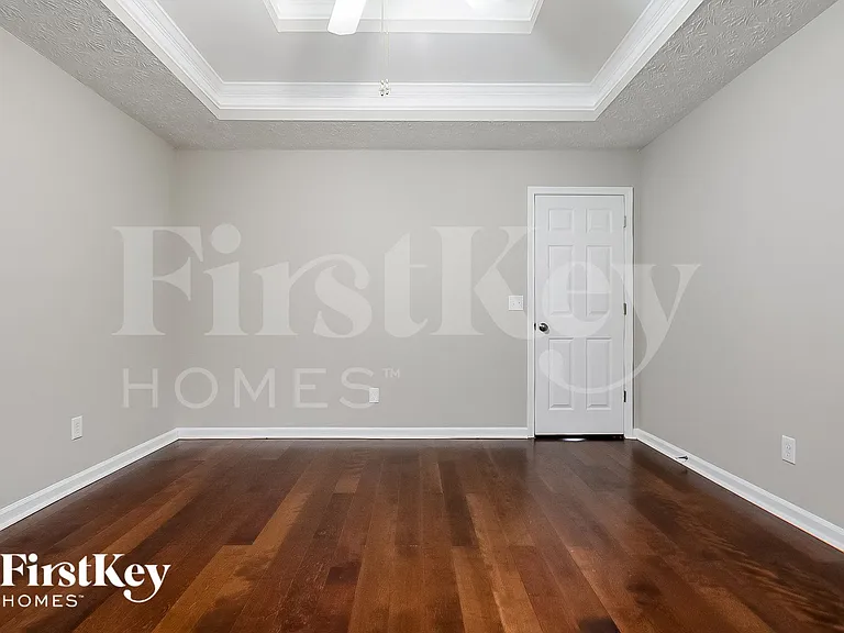 695 Avalon Forest Dr — Photo 6