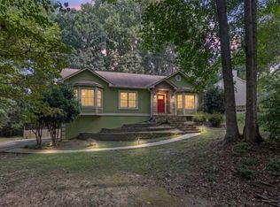 210 Crabapple Ln, Powder Springs, GA 30127