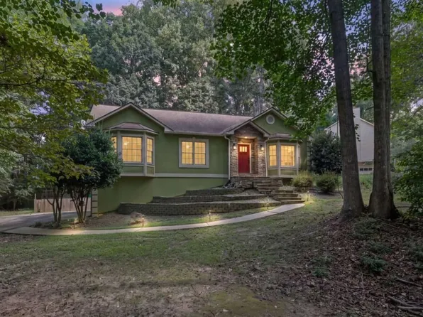 210 Crabapple Ln, Powder Springs, GA 30127