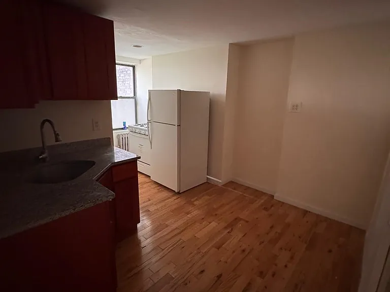 159 Chrystie St #4 — Photo 4