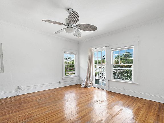 3rd image of 264 Seminole Ave APT 6