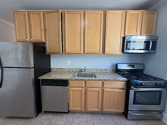 4th image of 2129 Ridge Ave #2129-35-3A