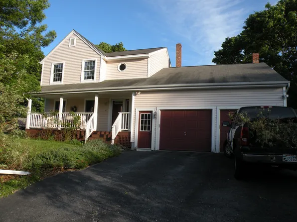 45 Ledgefield Cir, South Portland, ME 04106