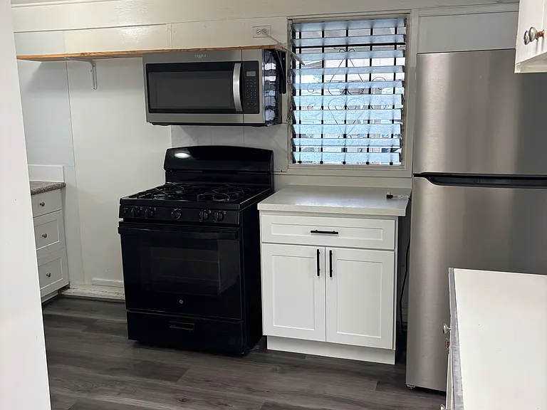 2153 Booth Rd #A2 — Photo 8