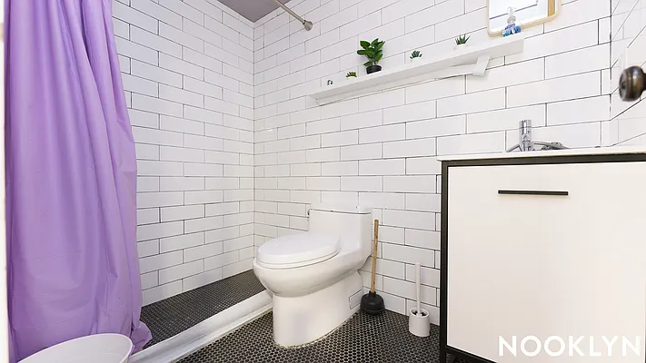 Rented by Nooklyn NYC LLC | media 34