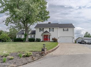 810 W Main St, Leitchfield, KY 42754