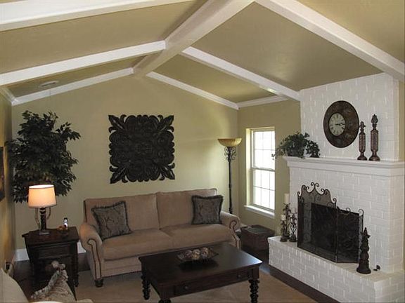 3rd image of 5607 Granada Dr