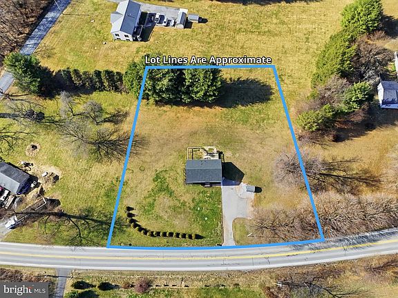 3rd image of 339 Lay Rd