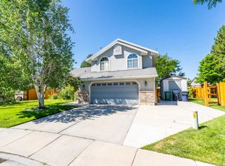 8378 S Sycamore Tree Cv, Sandy, UT 84094