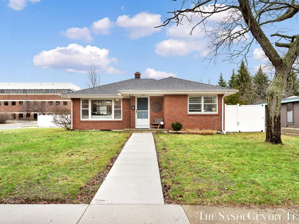 1508 Wisconsin St, Grand Haven, MI 49417