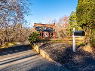 891 Carrs Trl, Coventry, RI 02827