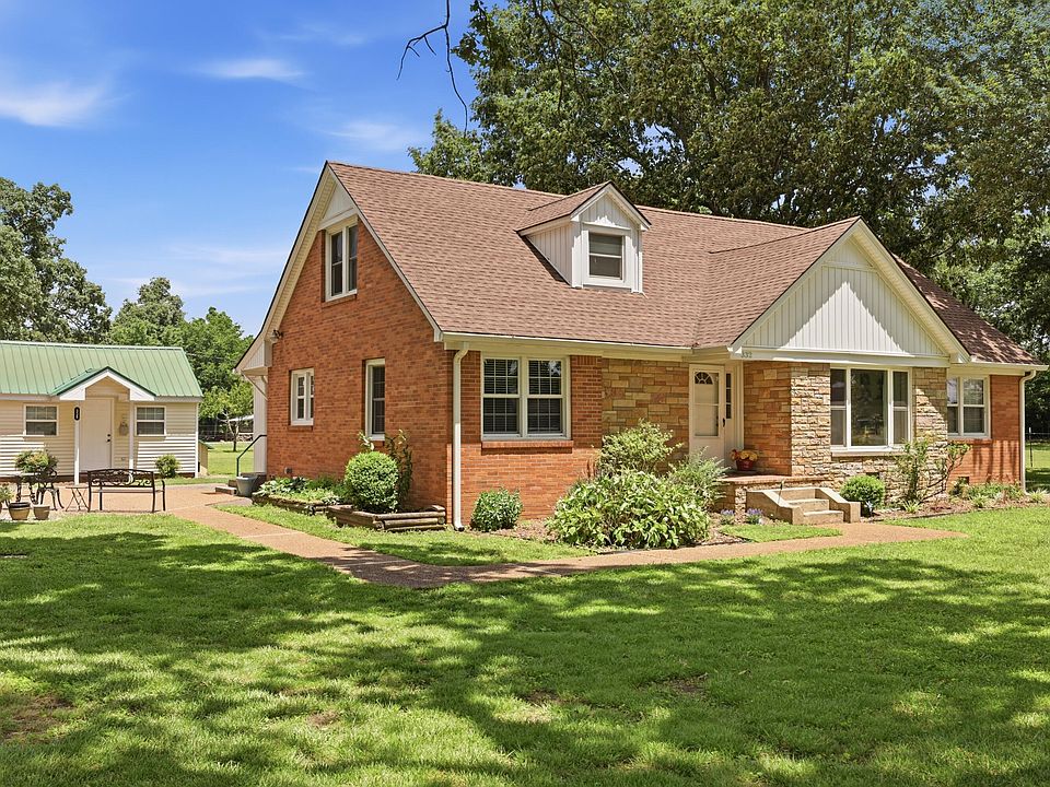 1st image of 332 Jones Sparkman Rd