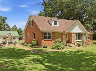 332 Jones Sparkman Rd, Murray, KY 42071