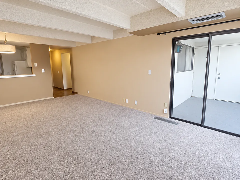 415 S Howes St #N304