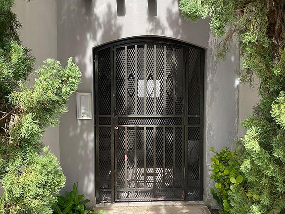 5th image of 780 Condominio Campo Real Fls #8860-C221