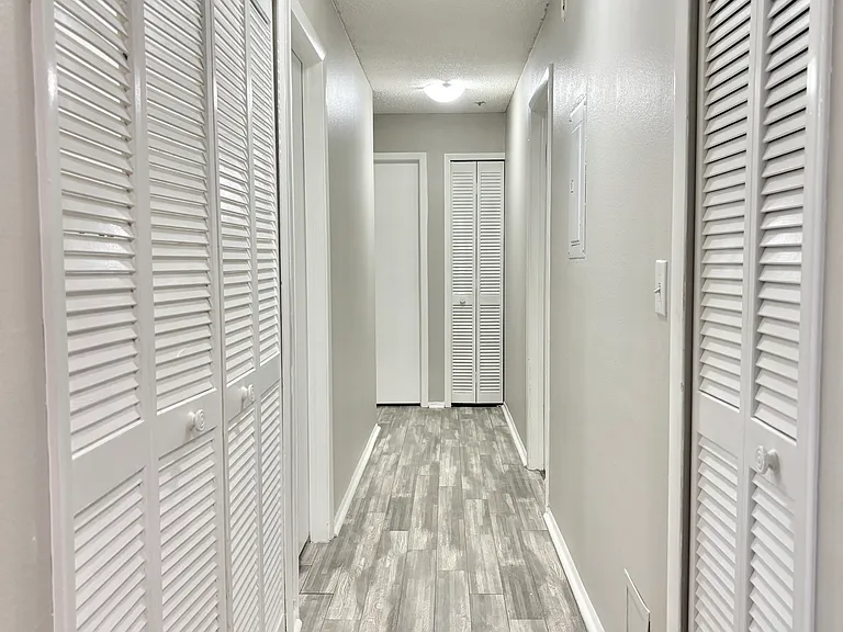 11810 Skylake Pl — Photo 9