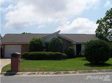 1st image of 824 Lavon Dr