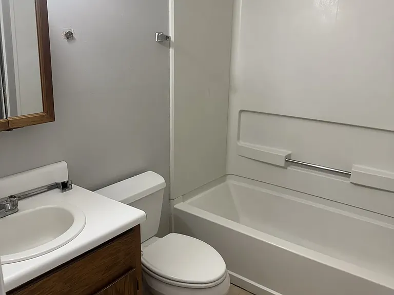 1853 Grant Ct NW — Photo 7