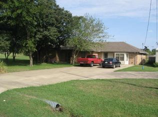 120 Snowden Rd, Seagoville, TX 75159