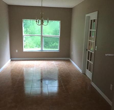 5th image of 625 Rosaro Ct