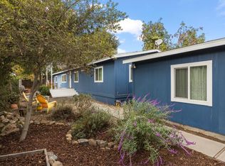 171 Mountain View St, Oak View, CA 93022