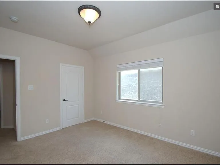 4357 Kestrel Way — Photo 5