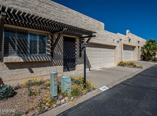 990 W Beauchamp Ln, Tucson, AZ 85704