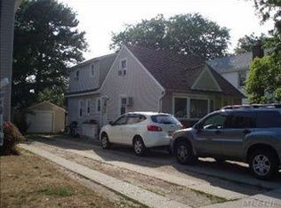 56 Rosebud Ave, Merrick, NY 11566