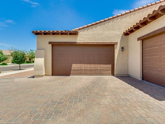 4th image of 21351 E Waverly Dr