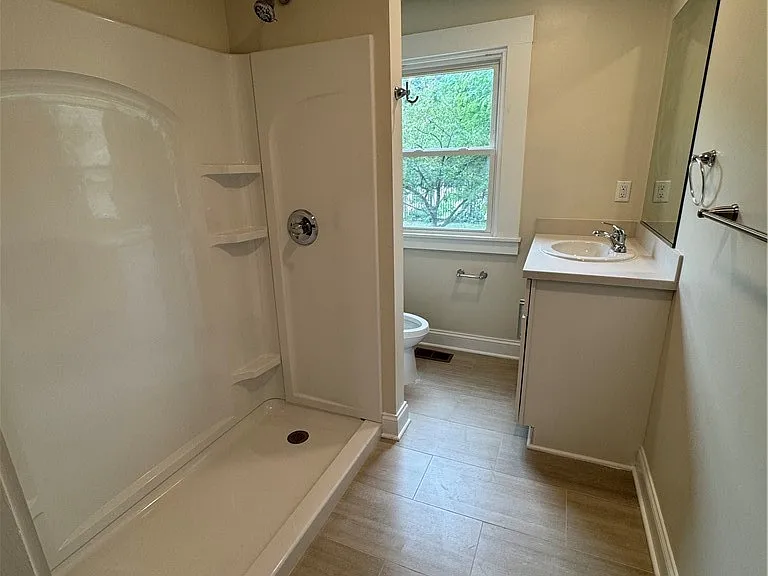 95 W Humboldt Pkwy #A — Photo 19