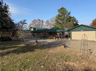 9417 Puddin Ridge Rd, Ozark, AR 72949