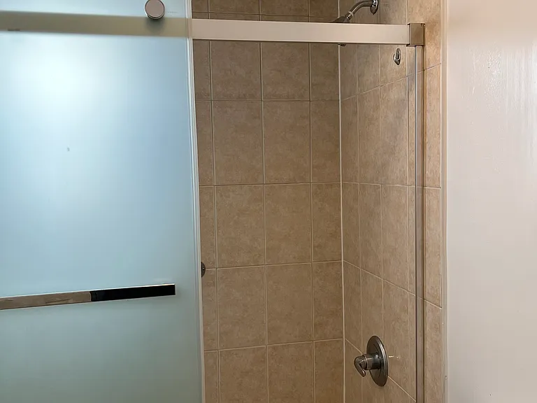 309 Brighton St #1 — Photo 7
