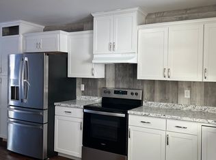 57 Meadow Farm Rd #57, Bangor, ME 04401