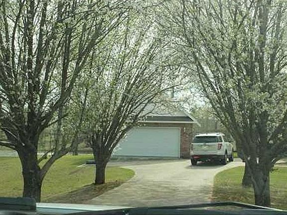 Drive up to garage