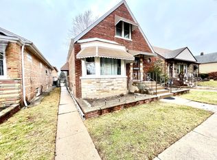 1924 High St, Blue Island, IL 60406