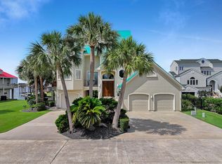 425 Island Way, Port Arthur, TX 77640