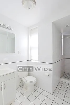 Rented by City Wide Apartments | media 4