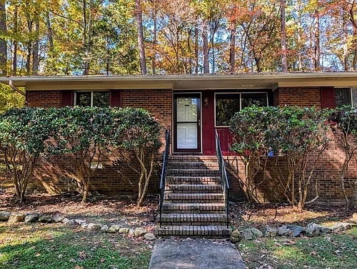 34 N Circle Dr Photo 1