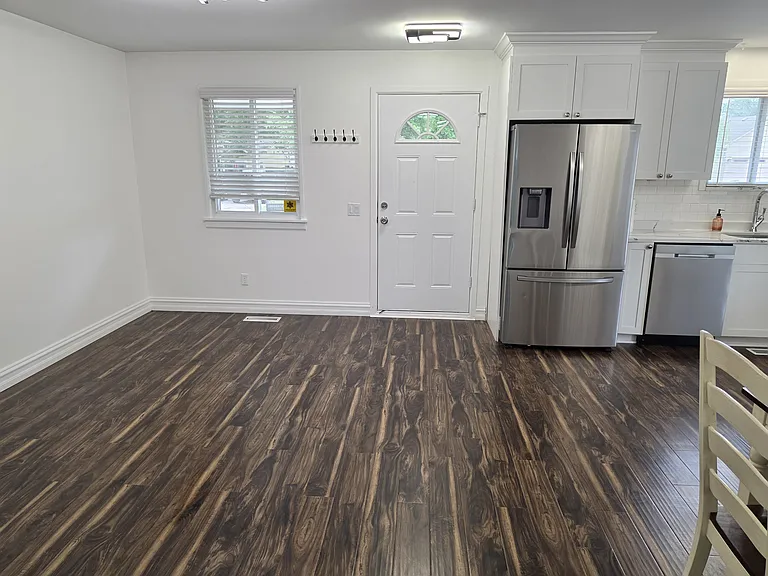 8533 Nancy Ave — Photo 8