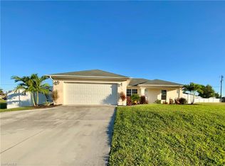 315 Tropicana Pkwy W, Cape Coral, FL 33993
