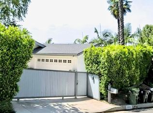 16636 Calneva Dr, Encino, CA 91436