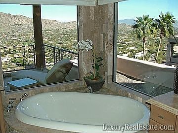 2nd image of 5511 E San Miguel Ave