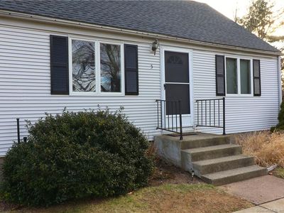 5 1st St, East Windsor, CT, 06088