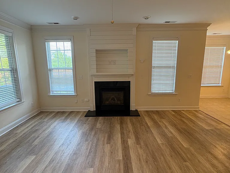 1113 Grandiflora Dr — Photo 4