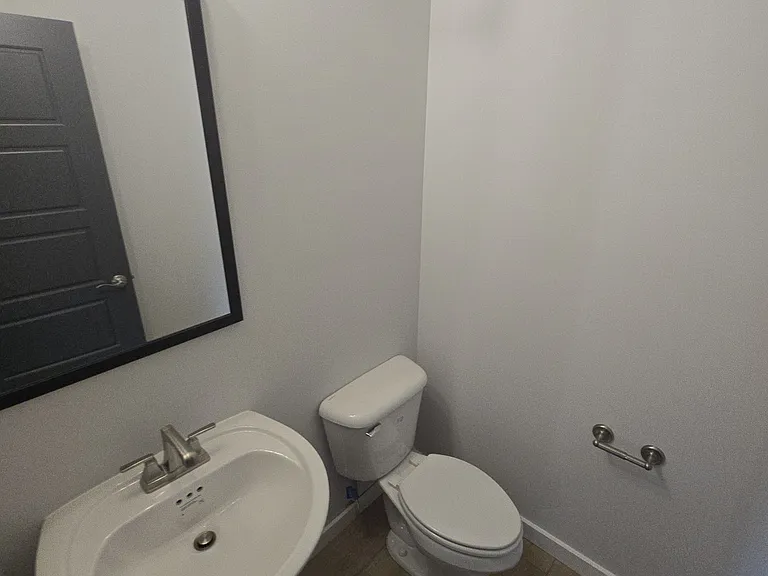 511 Kalman Ln #4 — Photo 21