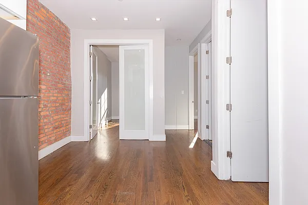 Rented by MySpaceNYC | media 3