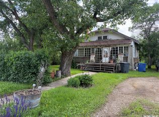 122 Farm Ave, Gull Lake, SK S0N1A0