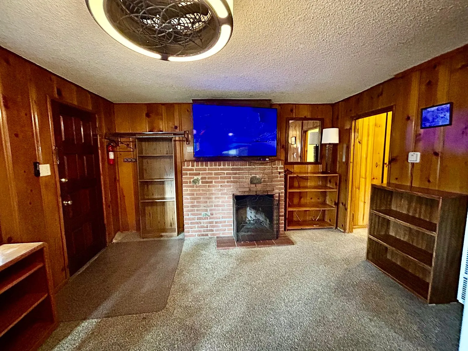 1 bed, 425 sqft, $1,900 — Photo 4
