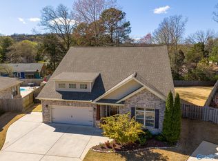 14013 Greenway Park Cir, Huntsville, AL 35803